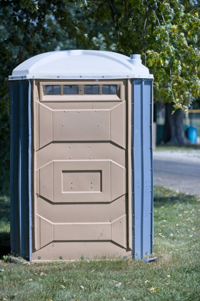 Portable restroom solutions in Lansing, IL